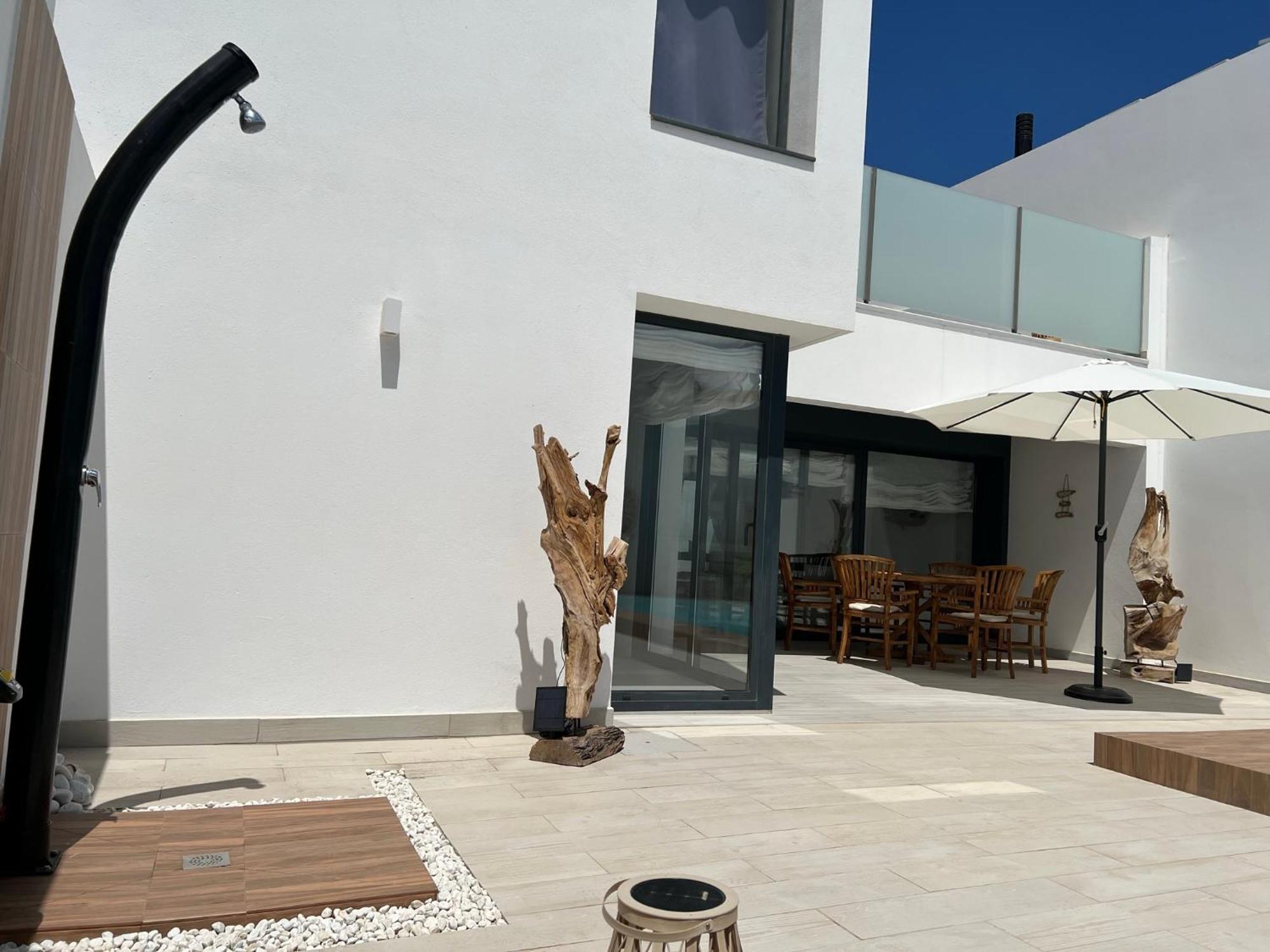 לאחארס Villa Luna מראה חיצוני תמונה