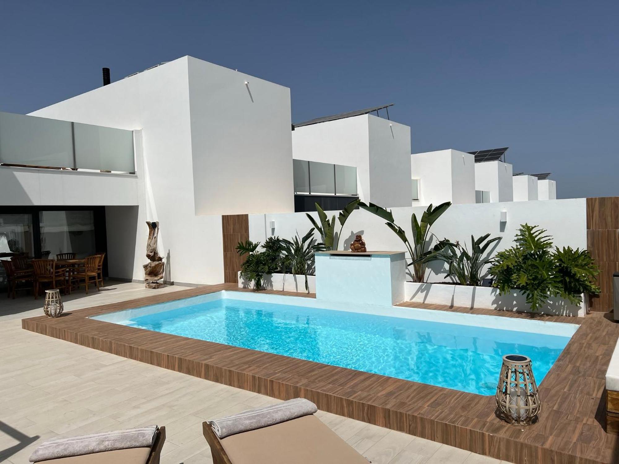 לאחארס Villa Luna מראה חיצוני תמונה