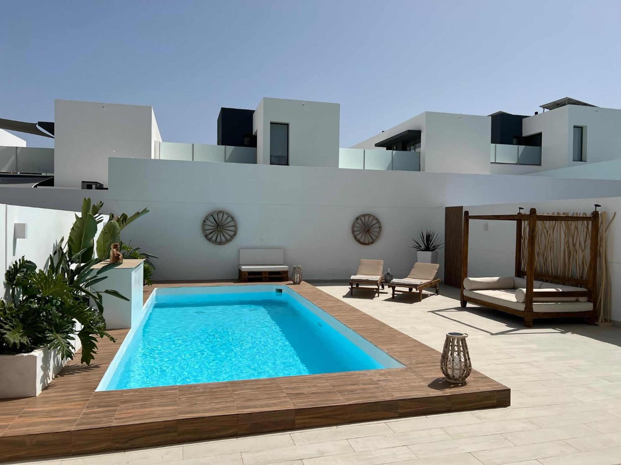 לאחארס Villa Luna מראה חיצוני תמונה