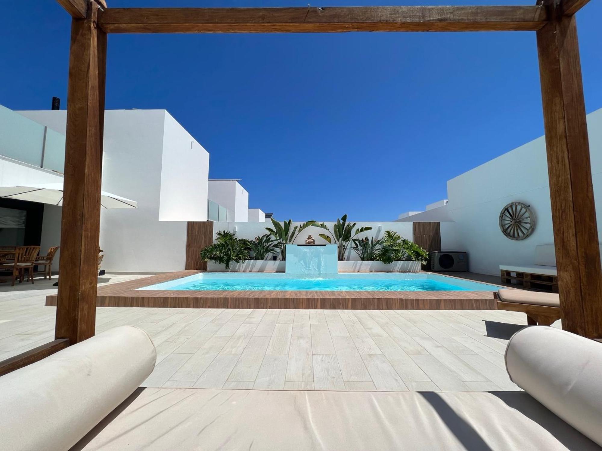 לאחארס Villa Luna מראה חיצוני תמונה